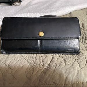 Vintage Coach Black Leather Long Snap Bi-fold,  Gold Button, Eclair zipper